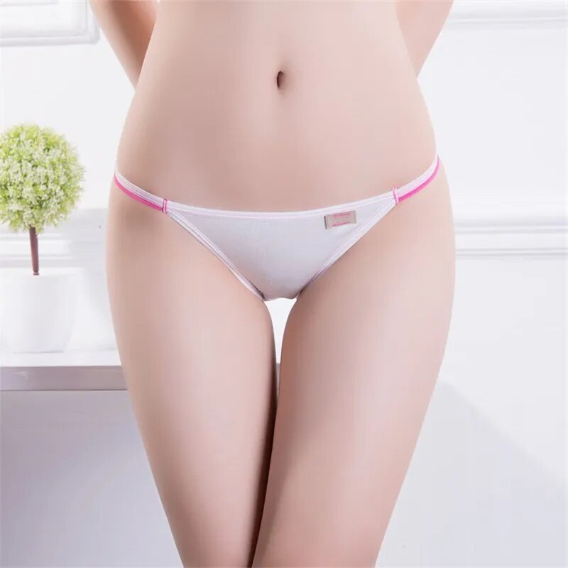 High cut bikini underwear