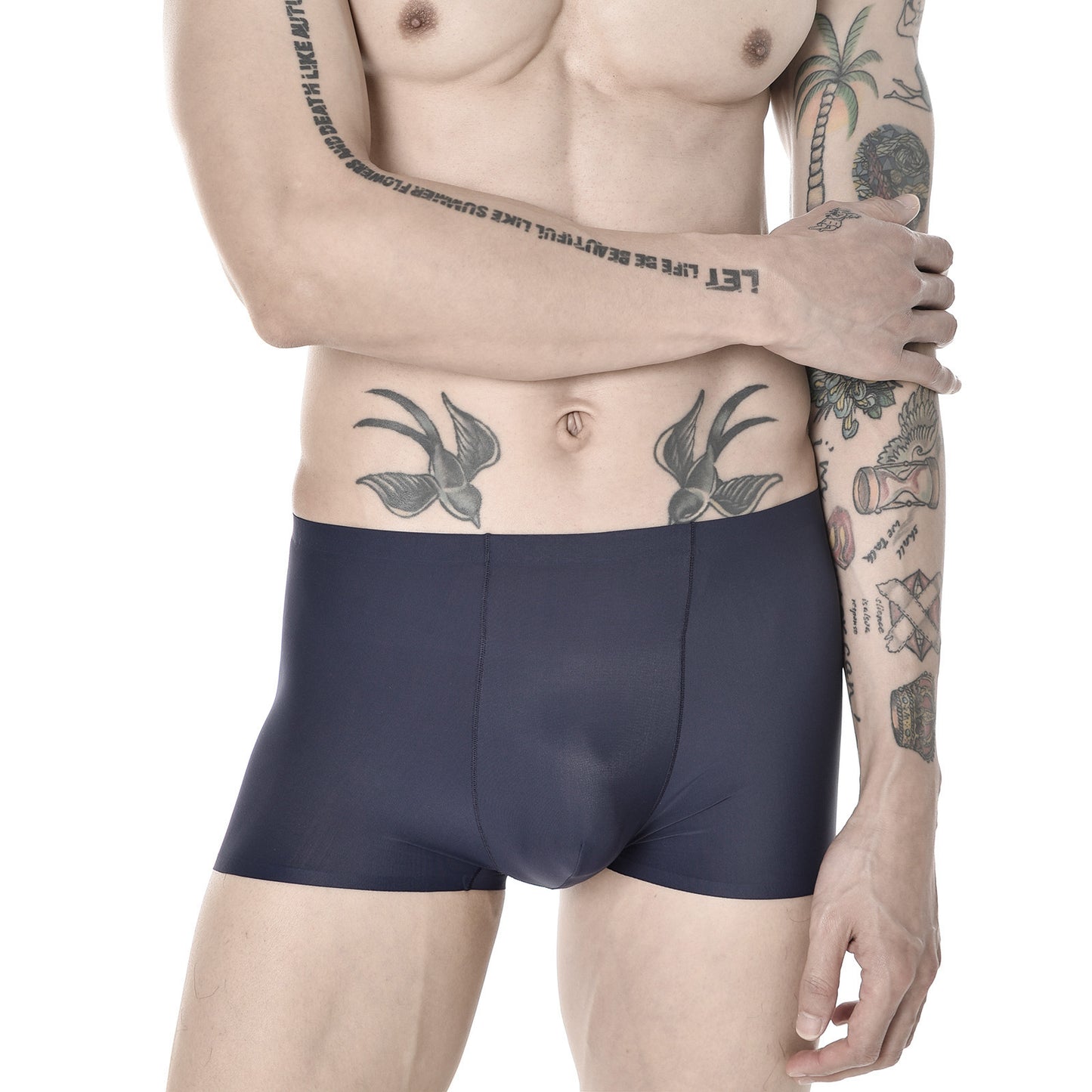 Seamless mens underwear