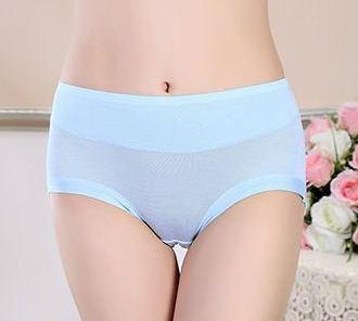 Women's Bamboo Smooth Seam Mid-Rise Brief Underwear - Sky Blue